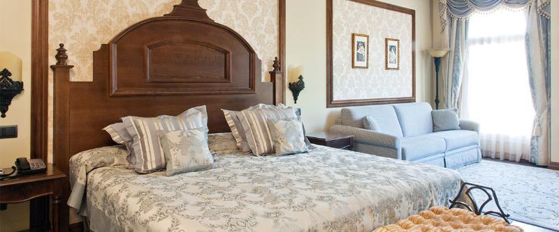 Portaventura Hotel Lucy'S Mansion - Includes Unlimited Access & Express Wristband To Portaventura Park & Ferrari Land ซาลอว์ ภายนอก รูปภาพ
